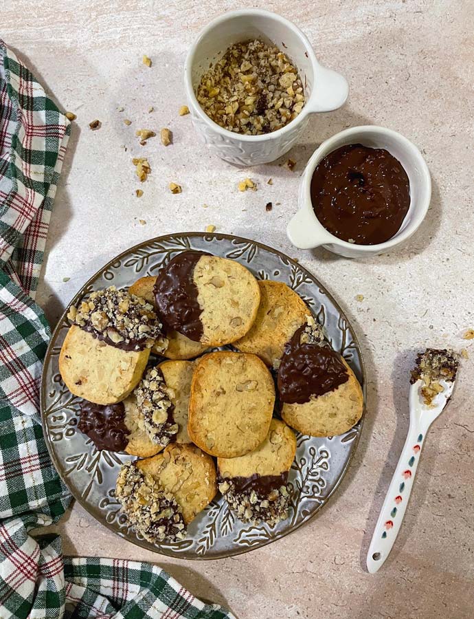 Walnut Honey Shortbread Food Daydreaming