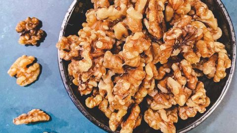 Honey Glazed Walnuts Recipe - Jecca Chantilly
